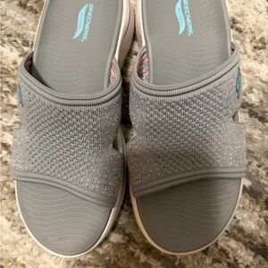 Skechers Women's Gray Knit Slide Sandals 9